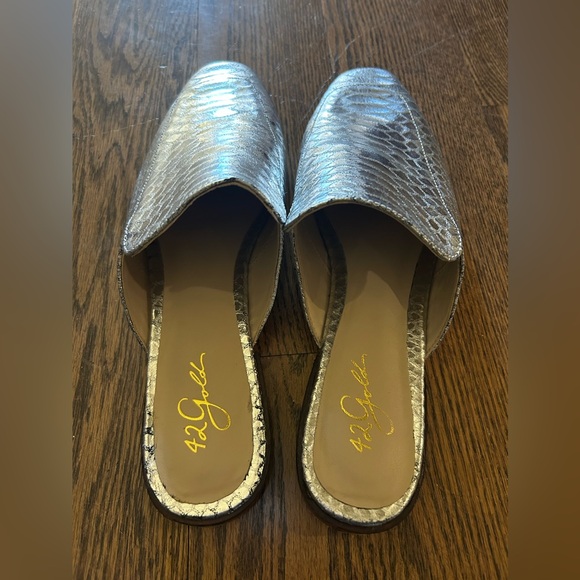 42 GOLD | KINGS | SILVER LEATHER - Picture 2 of 6